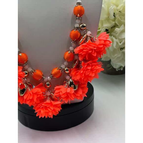 Lilly Pulitzer Tangero Orange Fabric Dangle Flowers Pink Beaded Long Necklace‎ - Picture 5 of 12